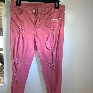 Tag blue ripped jeans